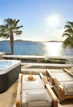 Luxury Süit, Denize Sıfır (Outdoor Jacuzzi)