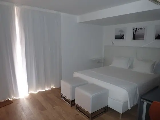 Junior Tek Büyük Yataklı Oda, 1 Yatak Odası, Veranda, Kısmi Deniz Manzarası