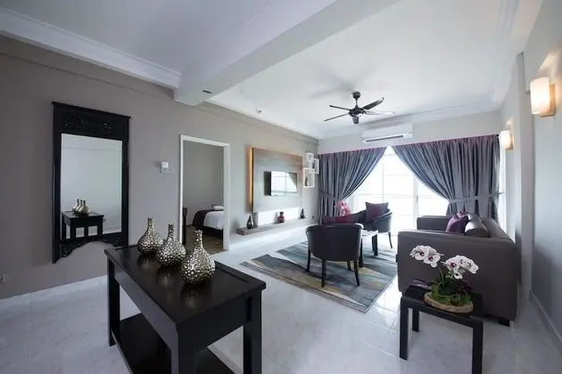 3 Bedroom Garden View (New Renovated)