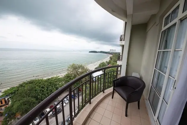 3 Bedroom Garden View (New Renovated)