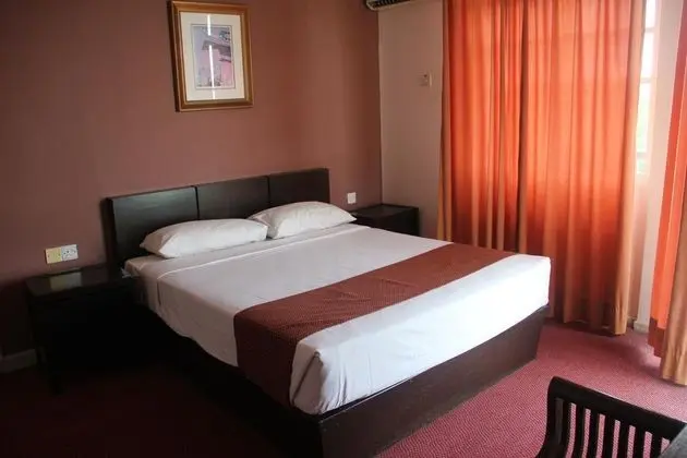 Suit Two Beds