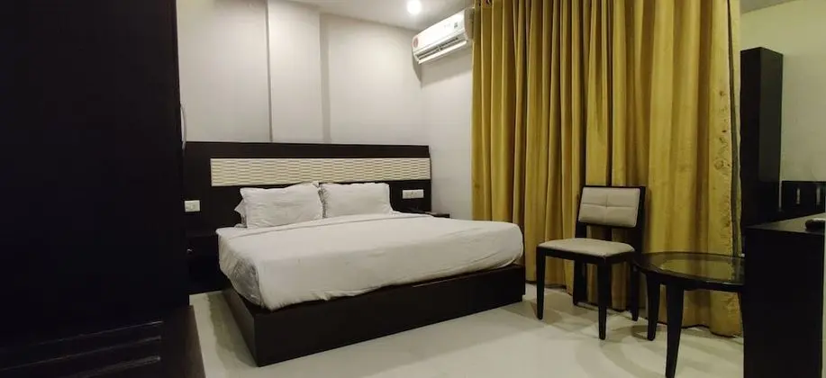 Deluxe Tek Büyük Yataklı Oda, 1 En Büyük (King) Boy Yatak, Sigara İçilebilir, Şehir Manzaralı