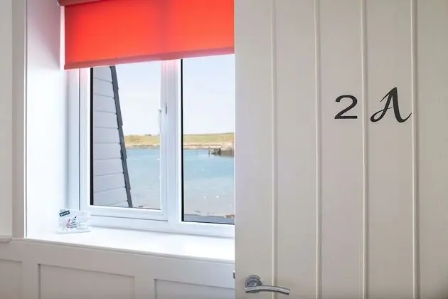 Standard Apart Daire, Özel Banyo, Liman Manzaralı