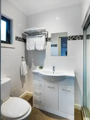 Deluxe Sıra Ev, Birden Çok Yatak Odası, Sigara İçilmez, Mutfak (3 Bedroom Townhouse)