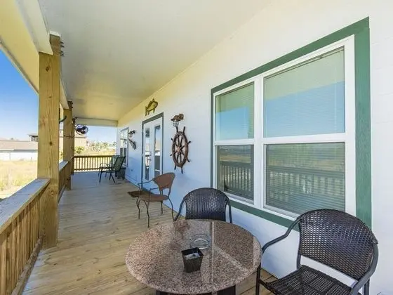 Ev, Birden Çok Yatak, Veranda