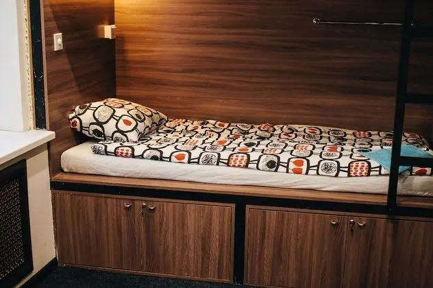 Ortak Ranzalı Oda, Karma Ranzalı Oda (4 pax)