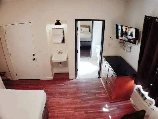 Comfort Oda, 1 Çift Kişilik Yatak, Sigara İçilmez, Ortak Banyo (15)