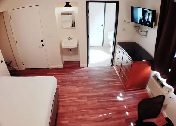 Comfort Oda, 1 Çift Kişilik Yatak, Sigara İçilmez, Ortak Banyo (18)