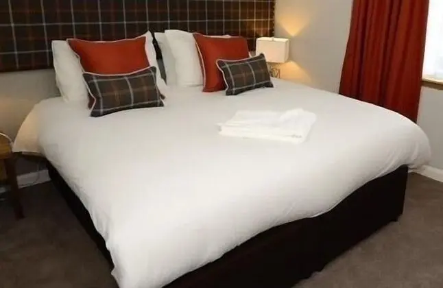 Tek Büyük Yataklı Oda, Banyolu/Duşlu