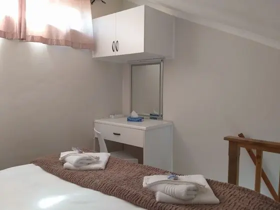 Standard Tek Büyük Yataklı Oda (Standard Double Room 1)