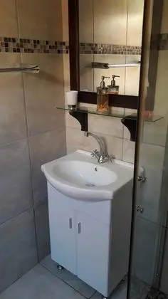 Standard Tek Büyük Yataklı Oda (Standard Double Room 1)