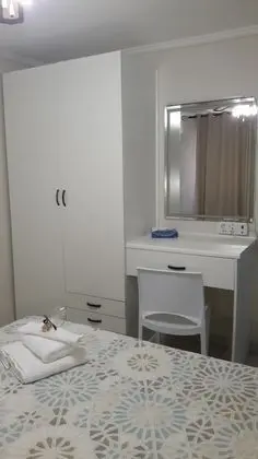Standard Tek Büyük Yataklı Oda (Standard Double Room 2)