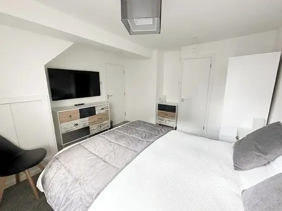 Comfort Tek Büyük Yataklı Oda