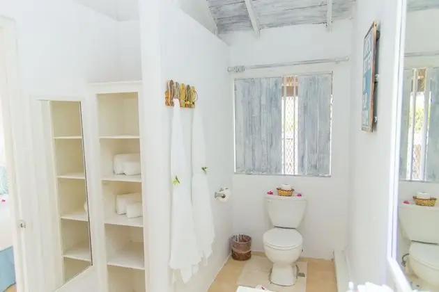 Kır Evi, 1 En Büyük (King) Boy Yatak, Deniz Manzaralı, Bahçeli