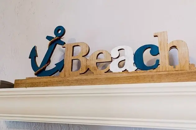 Ev (Anchors Away Gulf Gate Home)