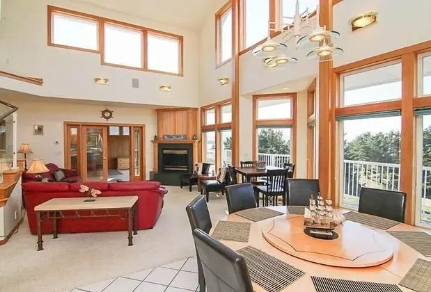 Ev, Birden Çok Yatak (Anchors Aweigh Rockaway)