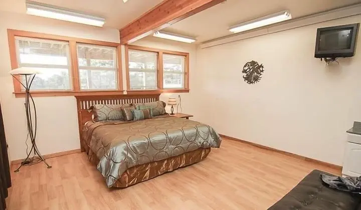 Ev, Birden Çok Yatak (Anchors Aweigh Rockaway)