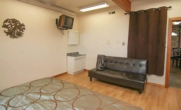 Ev, Birden Çok Yatak (Anchors Aweigh Rockaway)