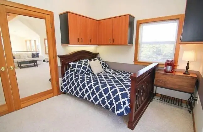 Ev, Birden Çok Yatak (Anchors Aweigh Rockaway)