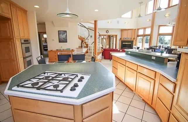 Ev, Birden Çok Yatak (Anchors Aweigh Rockaway)