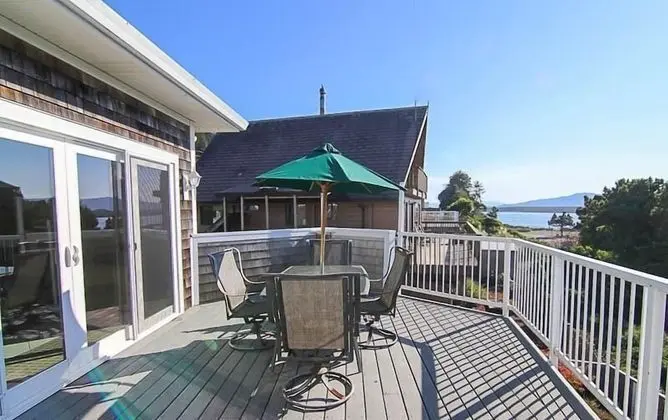 Ev, Birden Çok Yatak (Anchors Aweigh Rockaway)