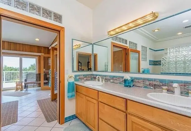 Ev, Birden Çok Yatak (Anchors Aweigh Rockaway)