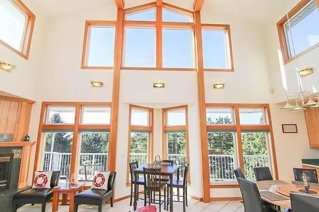 Ev, Birden Çok Yatak (Anchors Aweigh Rockaway)