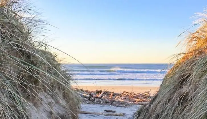 Ev, Birden Çok Yatak (Anchors Aweigh Rockaway)