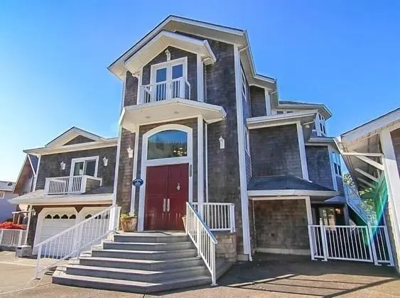 Ev, Birden Çok Yatak (Anchors Aweigh Rockaway)