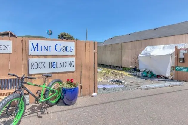 Ev, Birden Çok Yatak (Anchors Aweigh Rockaway)