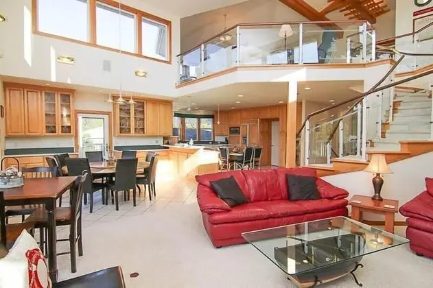 Ev, Birden Çok Yatak (Anchors Aweigh Rockaway)