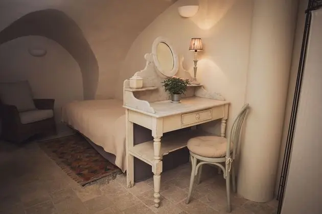 Apart Daire (Courtyard)