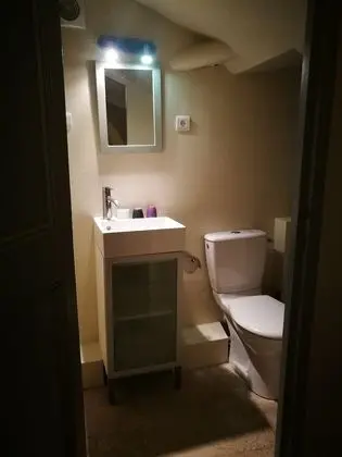 Apart Daire (Courtyard)