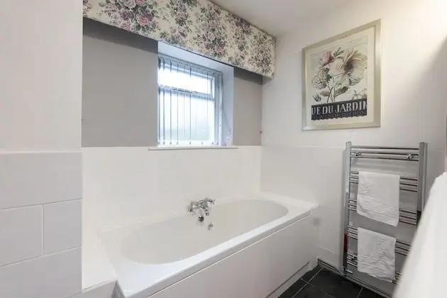 Luxury Süit, Banyolu/Duşlu