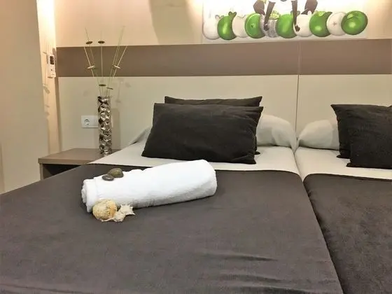 Tek Büyük Yataklı Oda, Balkon