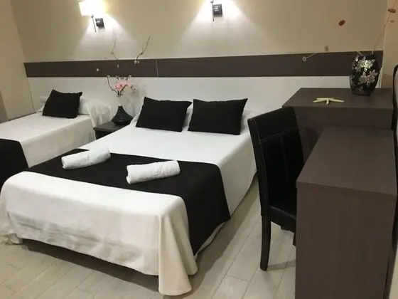 Tek Büyük Yataklı Oda, Balkon