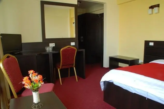 Business İki Ayrı Yataklı Oda