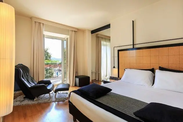 Junior Süit, Balkon, Göl Manzaralı