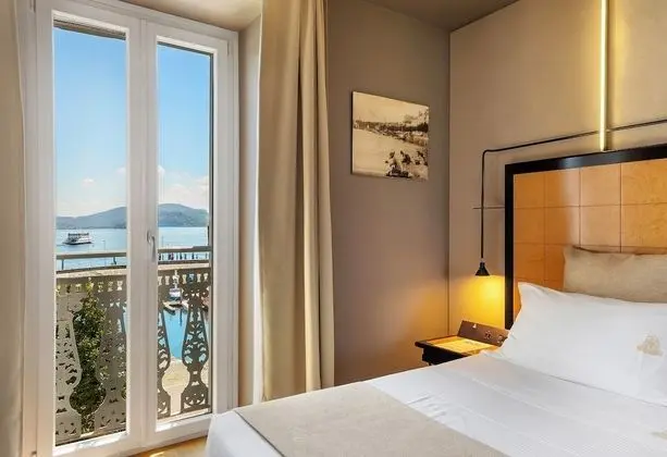 Superior Tek Büyük Yataklı Oda, Göl Manzaralı