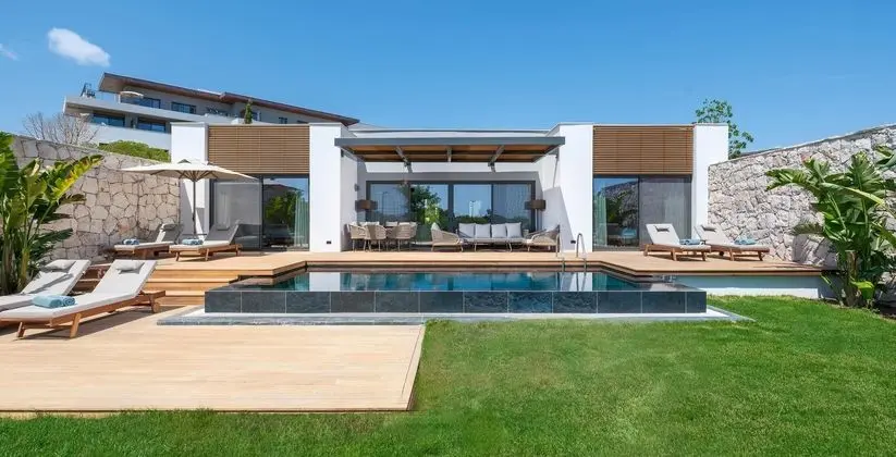 https://images.etstur.com/files/images/hotelImages/TR/219232/l/Anda-Barut-Collection-Oda-400660.jpg