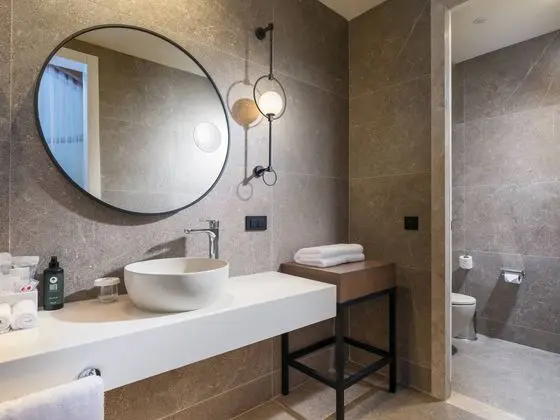 https://images.etstur.com/imgproxy/resize/2560x1440/files/images/hotelImages/etsrooms/505007/Anda_Barut_Collection_20241119141810_6.jpg