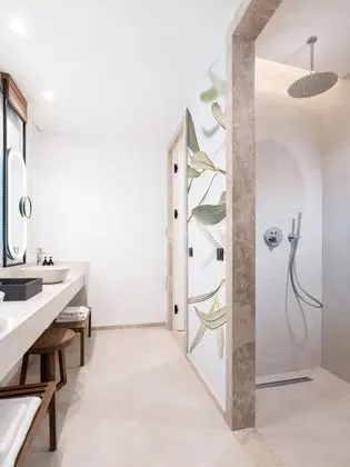 https://images.etstur.com/imgproxy/resize/2560x1440/files/images/hotelImages/etsrooms/505007/Anda_Barut_Collection_20250801094335_3.jpg