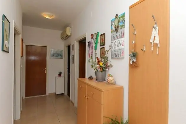 Apart Daire (Anđa - with large terrace - A1-Angie)