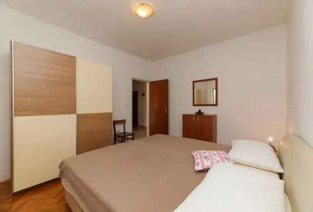 Apart Daire (Anđa - with large terrace - A1-Angie)