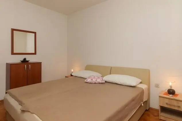 Apart Daire (Anđa - with large terrace - A1-Angie)