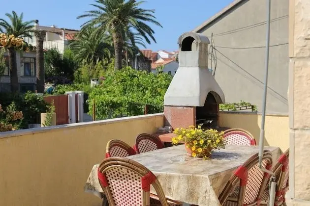 Apart Daire (Anđa - with large terrace - A1-Angie)