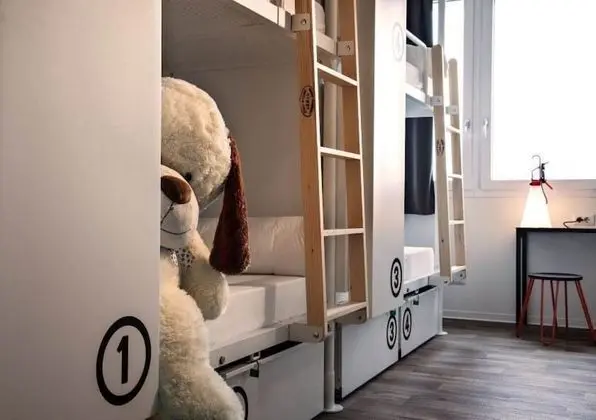 Private room for 6 Guests
