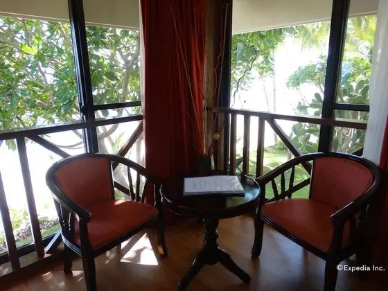 Honeymoon Suite