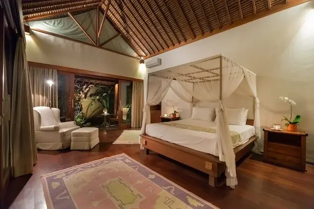 Standard Villa, 2 Yatak Odası, Sigara İçilmez, Havuz Manzaralı