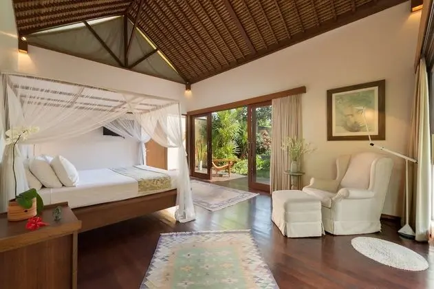 Standard Villa, 2 Yatak Odası, Sigara İçilmez, Havuz Manzaralı